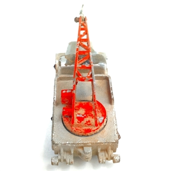 LESNEY Mini Crane Truck Magirus Deutz Metal Die Cast Matchbox Toy #30 Silver - Picture 6 of 7